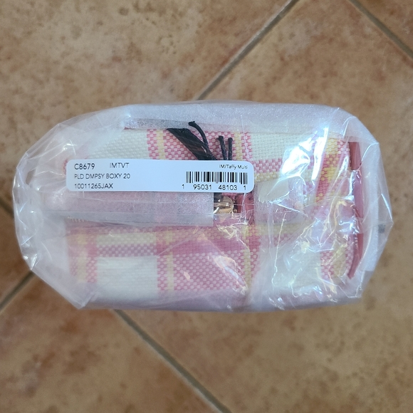 π₯FIRE SALEπ₯ππNWTβΌοΈCoach Garden Plaid Dempsey Boxy Cosmetic Case - Picture 6 of 7